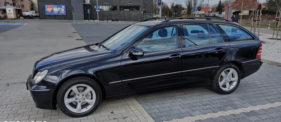 Mercedes-Benz Klasa C cena 12999 przebieg: 192000, rok produkcji 2005 z Swarzędz małe 596